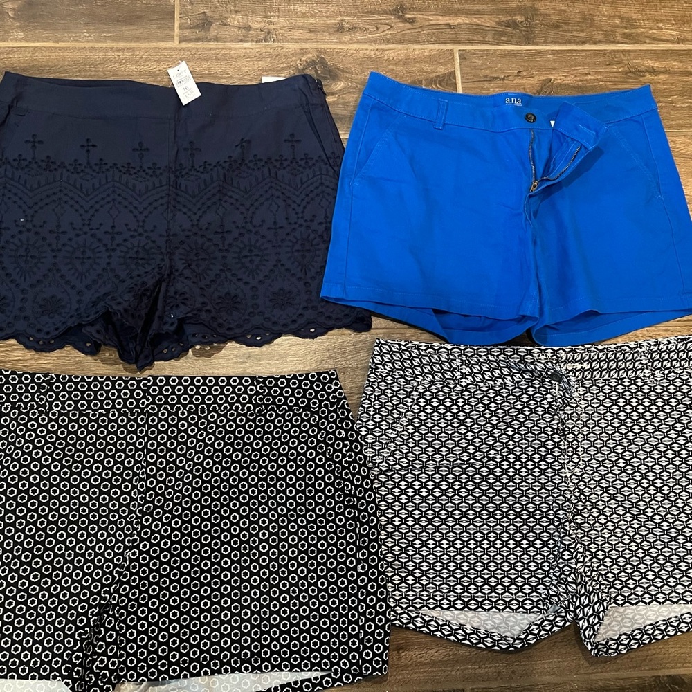 4 pairs of Women’s size 16 cotton shorts. 1 is NWT!!